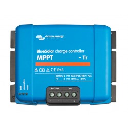 Régulateur de charge - Victron Energy BlueSolar MPPT 250/70-Tr VE.Can de face sur fond blanc